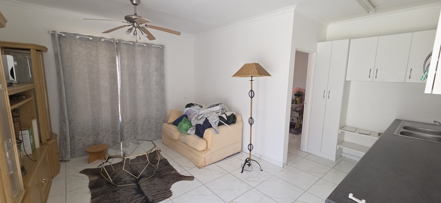 4 Bedroom Property for Sale in Roylglen Gardens Northern Cape